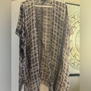 Brandy Melville Kimono